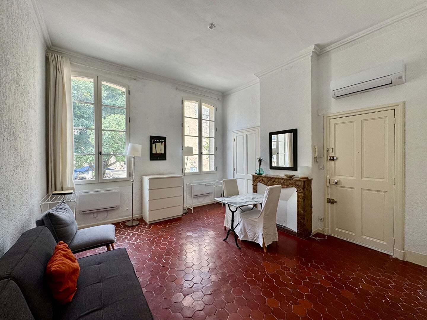 Appartement Place Saint-Didier à Avignon