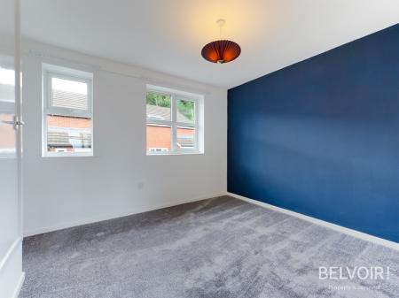 House Ravenscourt Walk in Shrewsbury