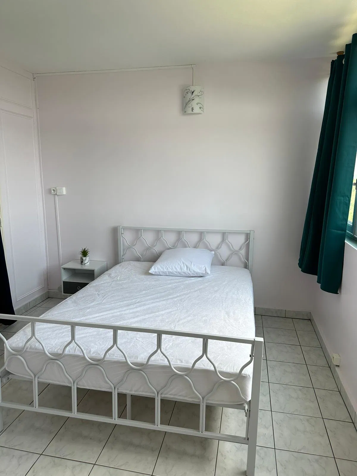 Chambre Résidence du Petit Bourg à Évry