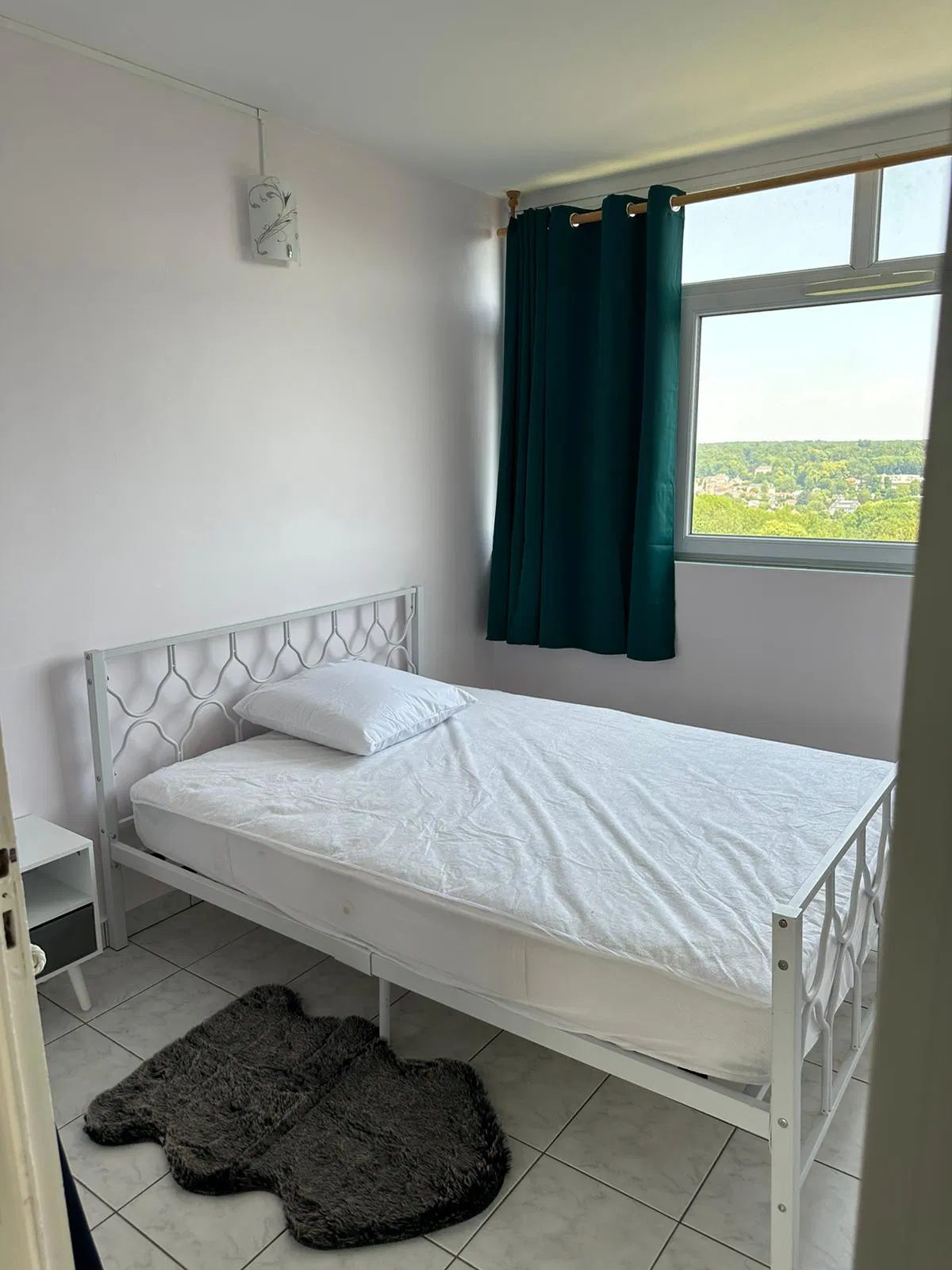 Chambre Résidence du Petit Bourg à Évry