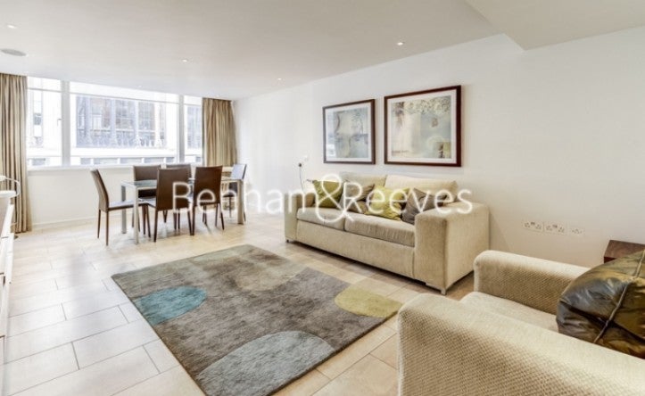 Flat Kensington Church Walk in Greater London
