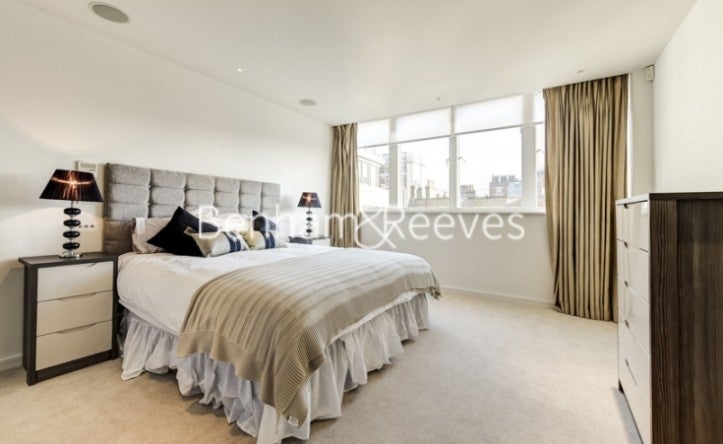 Flat Kensington Church Walk in Greater London