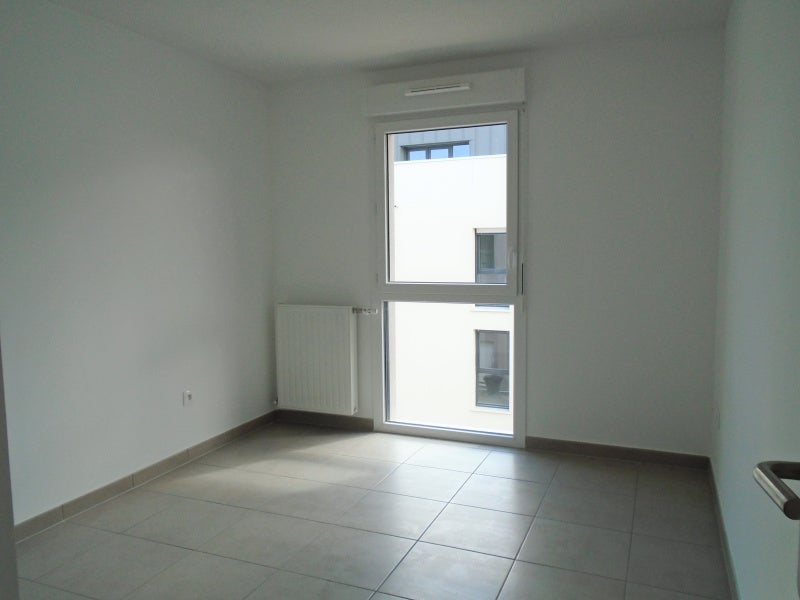 Flat Avenue Jean Monnet in Villenave-d'Ornon