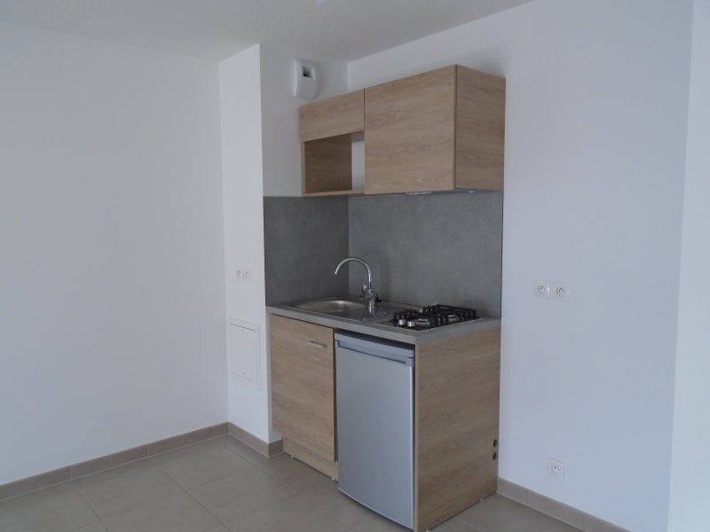 Flat Avenue Jean Monnet in Villenave-d'Ornon