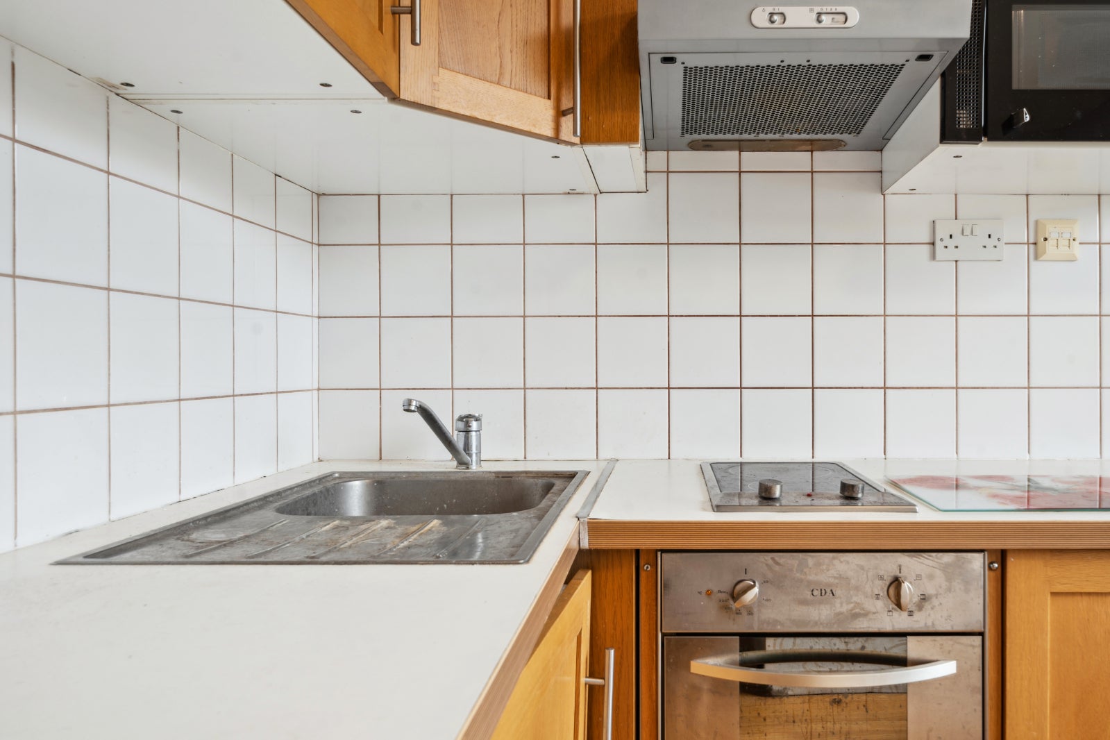 Flat Warbeck Road in Greater London