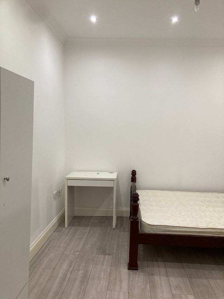 Room St Stephen's Road in Greater London