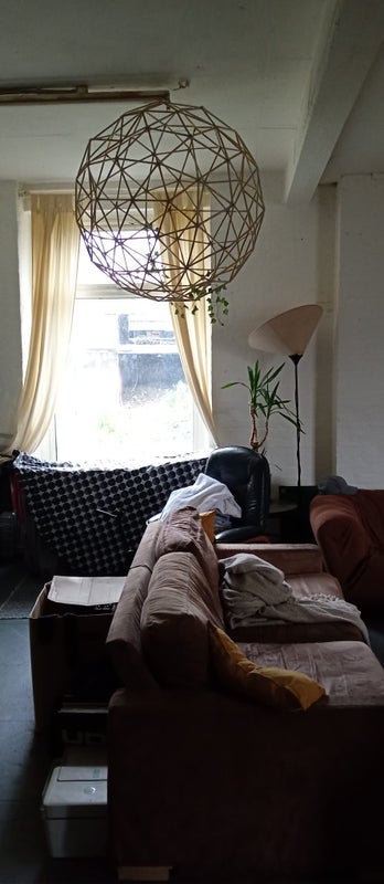 Room Queens Yard in Greater London