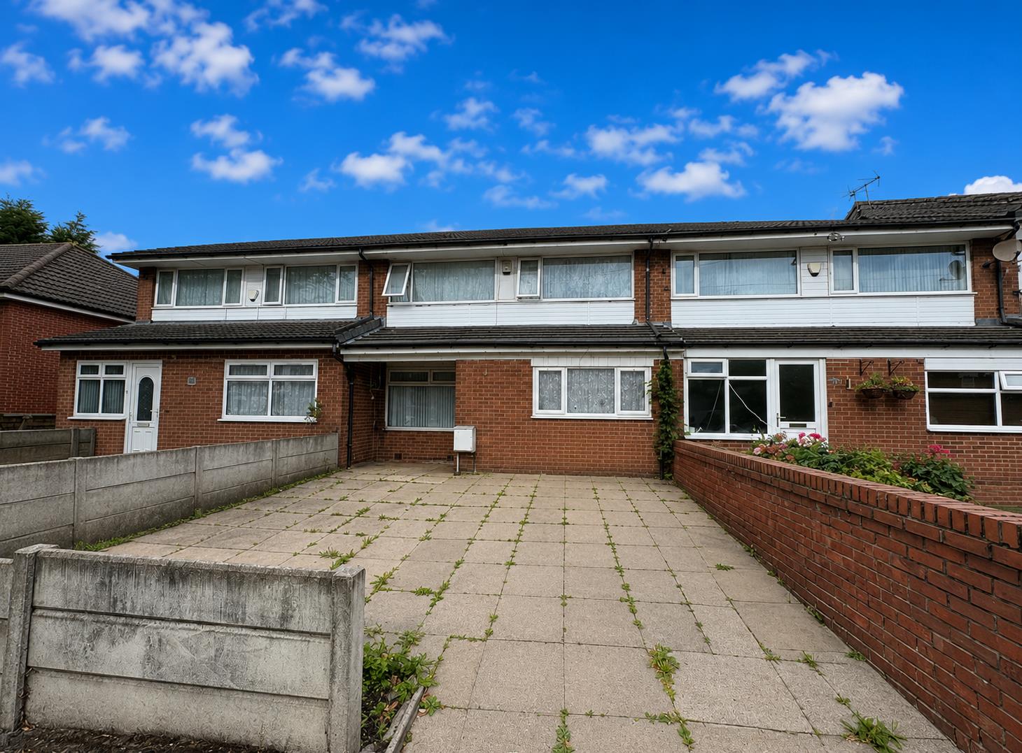 House Beckfoot Drive in Manchester