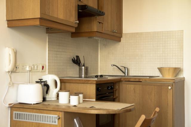 Flat Fairholme Road in Greater London