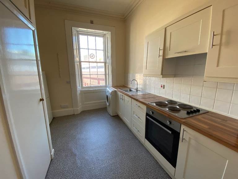 Flat Panmure Street in Dundee