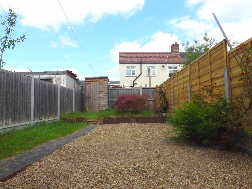House Wedderburn Road in Greater London