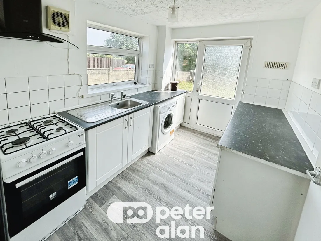 House Pilton Vale in Newport