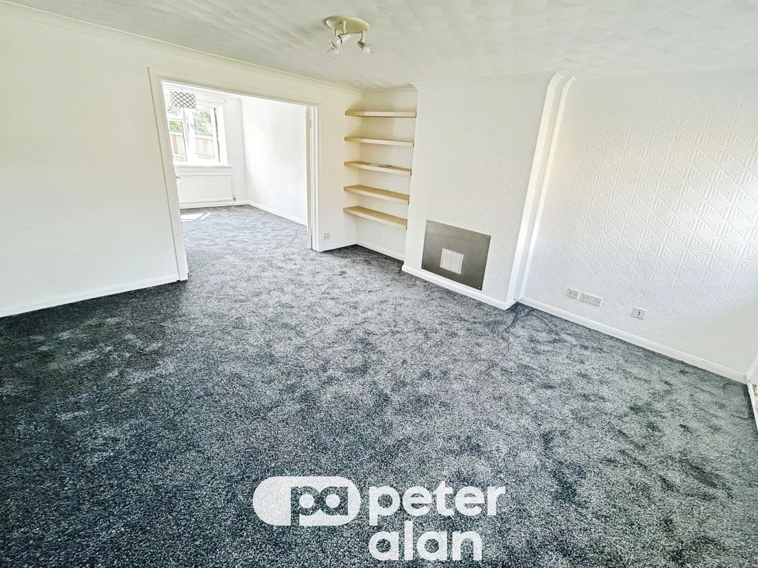 House Pilton Vale in Newport