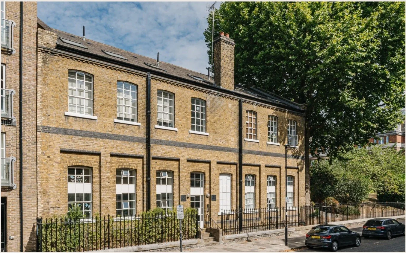 Flat Hardwick Street in Greater London