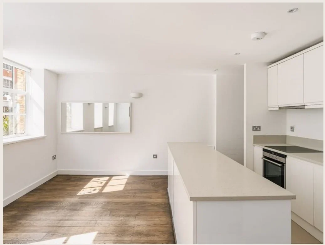 Flat Hardwick Street in Greater London