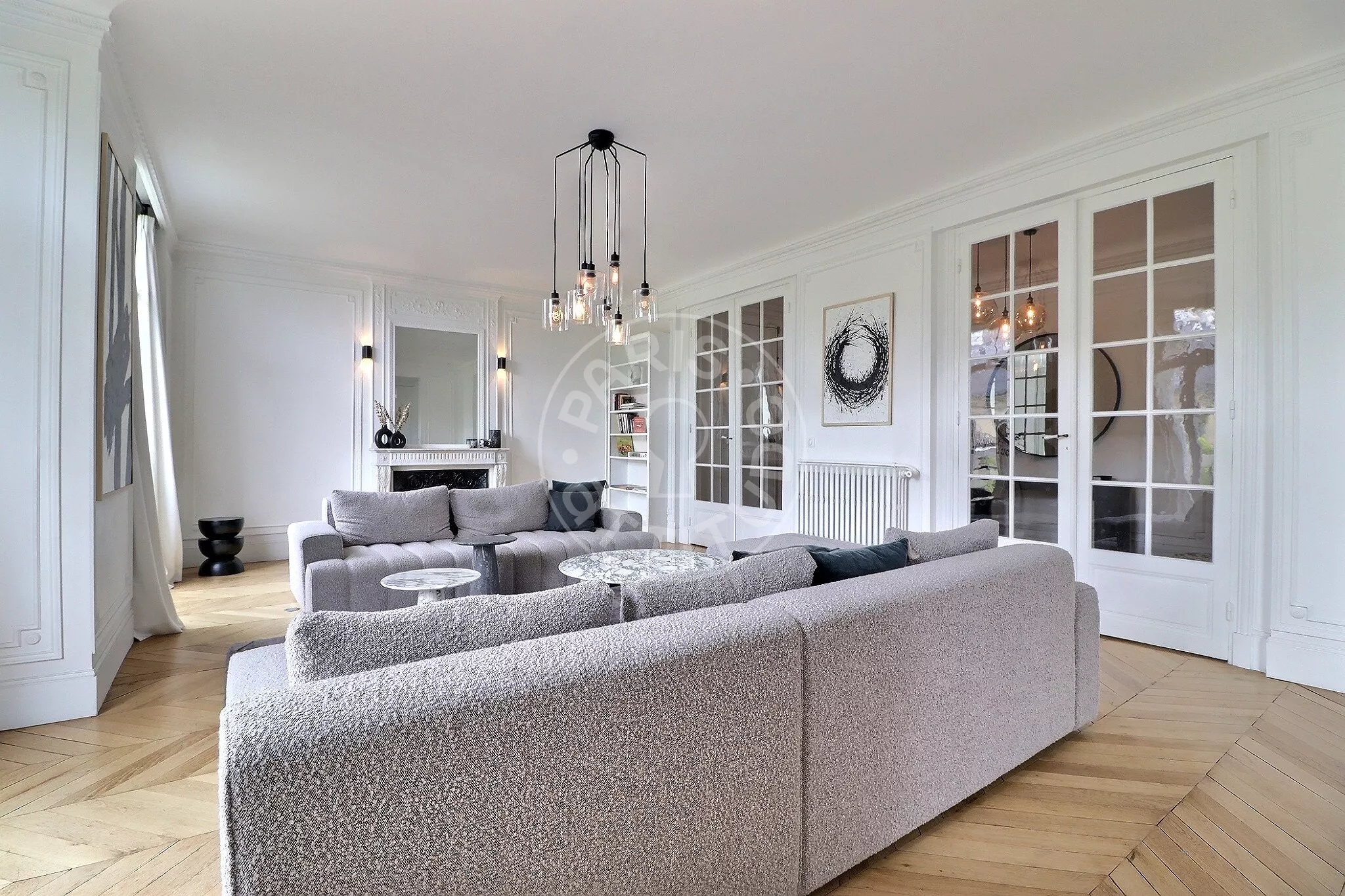 Appartement Avenue de la Bourdonnais à Paris