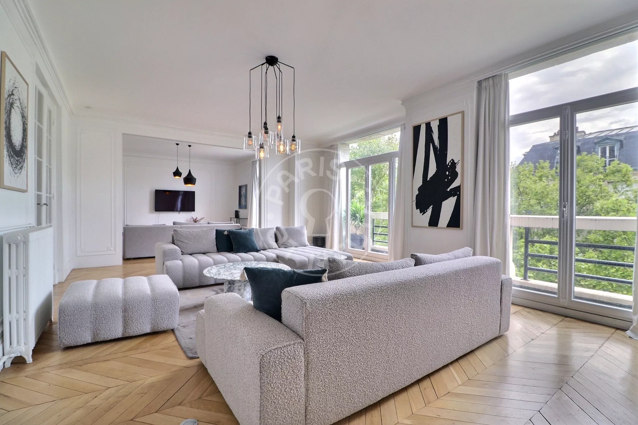 Appartement Avenue de la Bourdonnais à Paris
