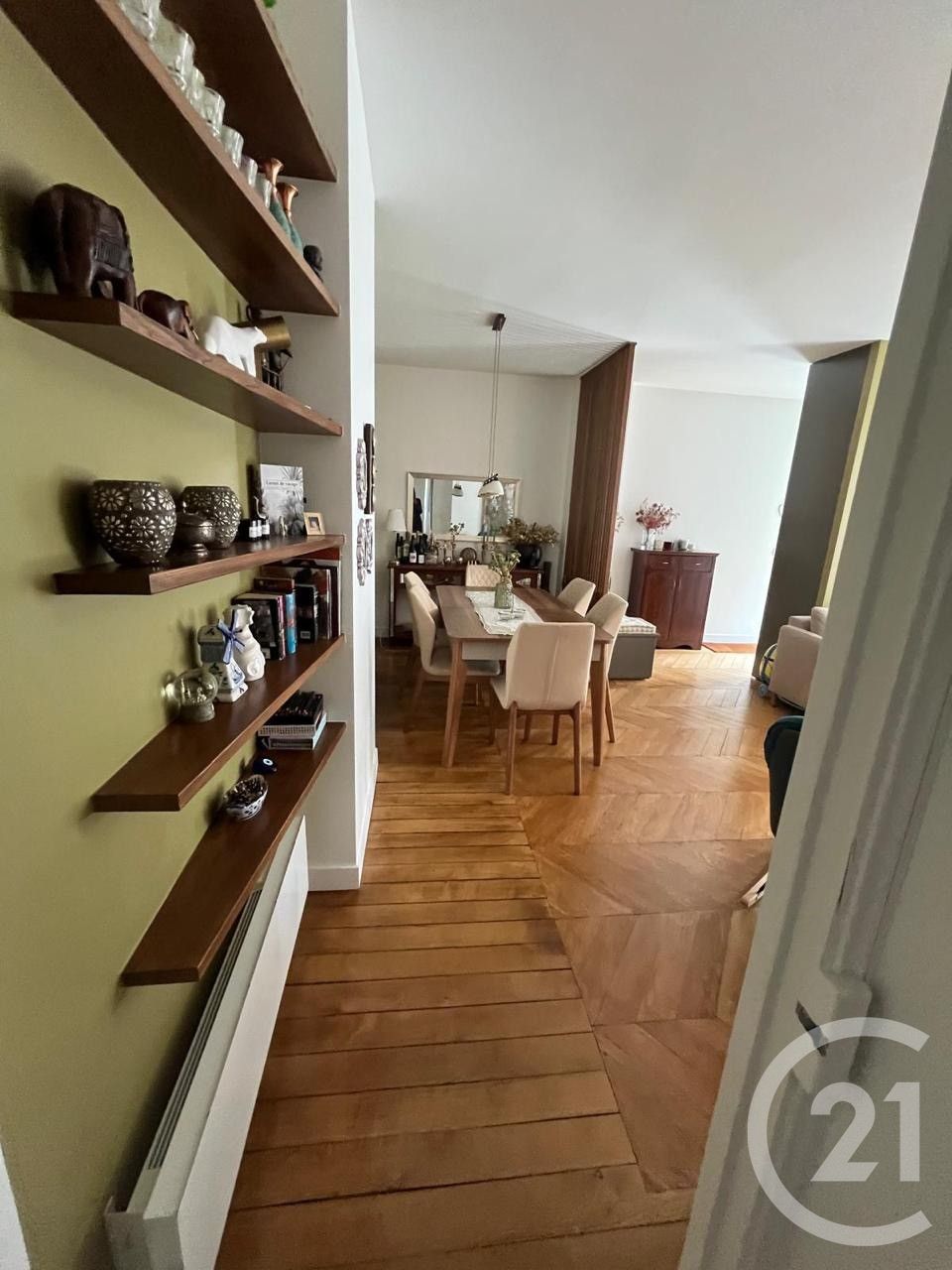 Flat Rue Bosio in Paris
