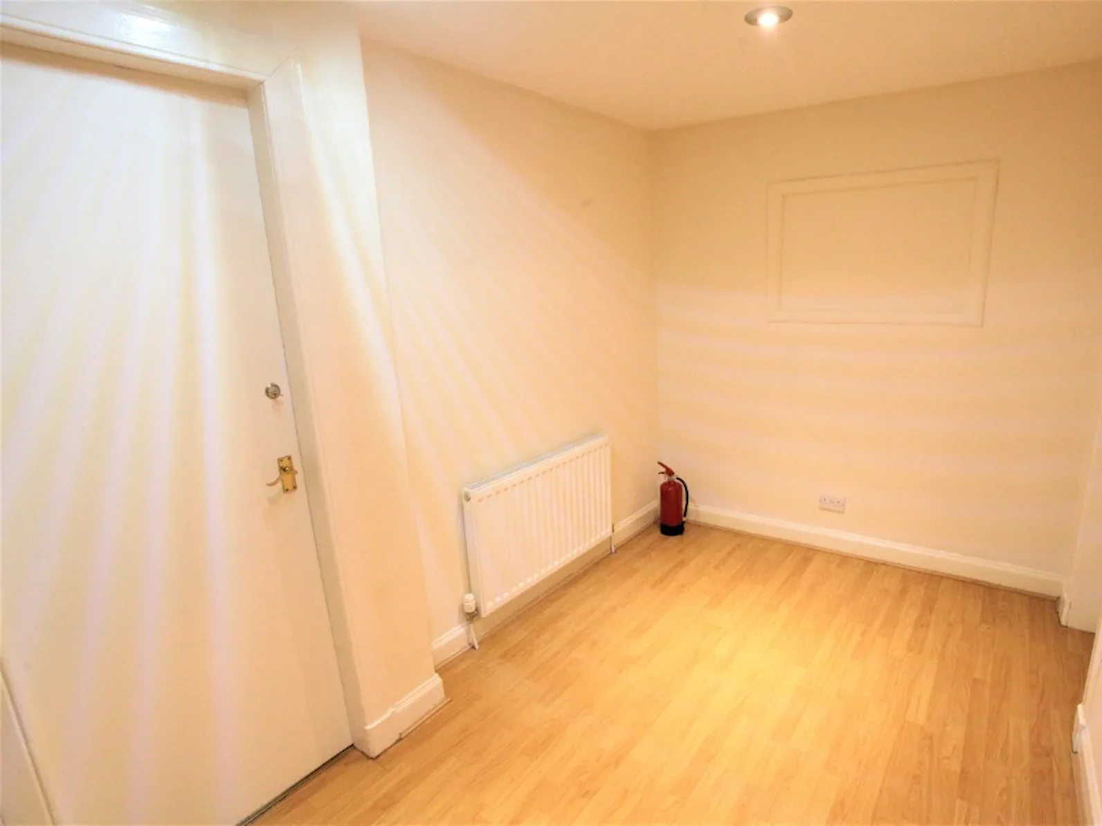 Flat Leith Walk in City of Edinburgh