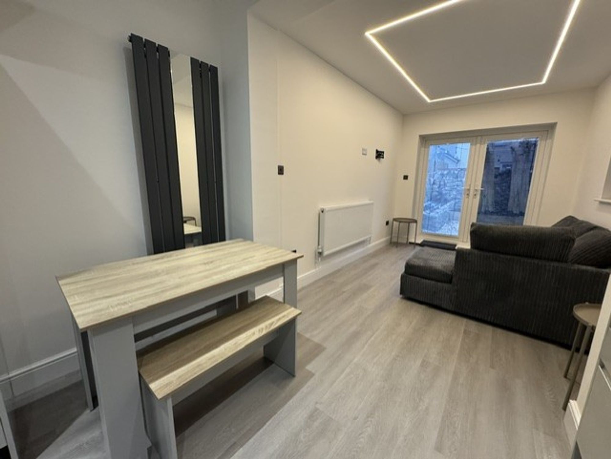 Room Glenroy Street in Cardiff