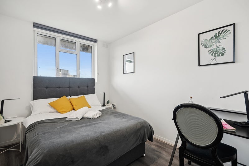 Room Patmore Street in Greater London