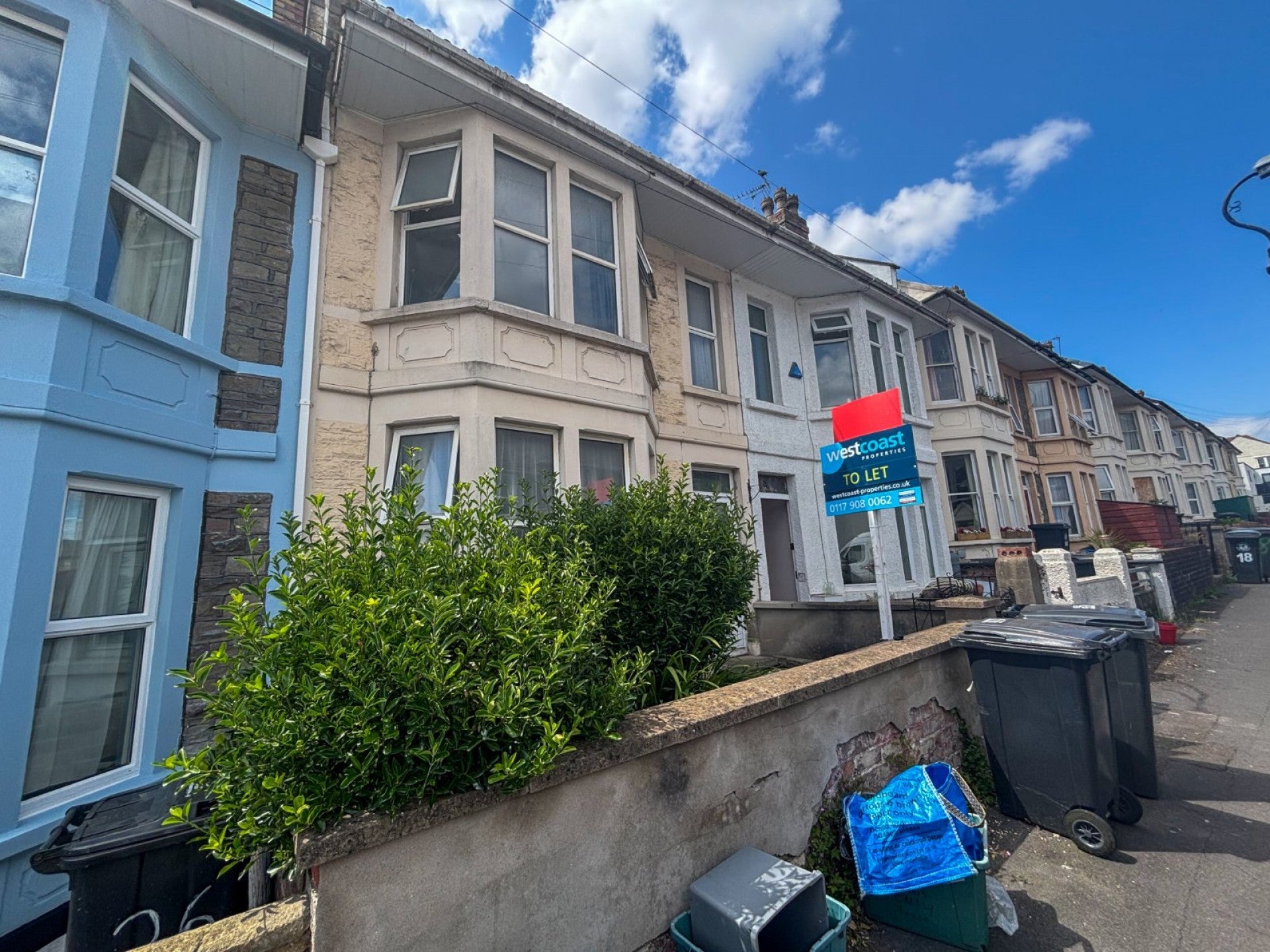 Flat Beverley Road in Bristol