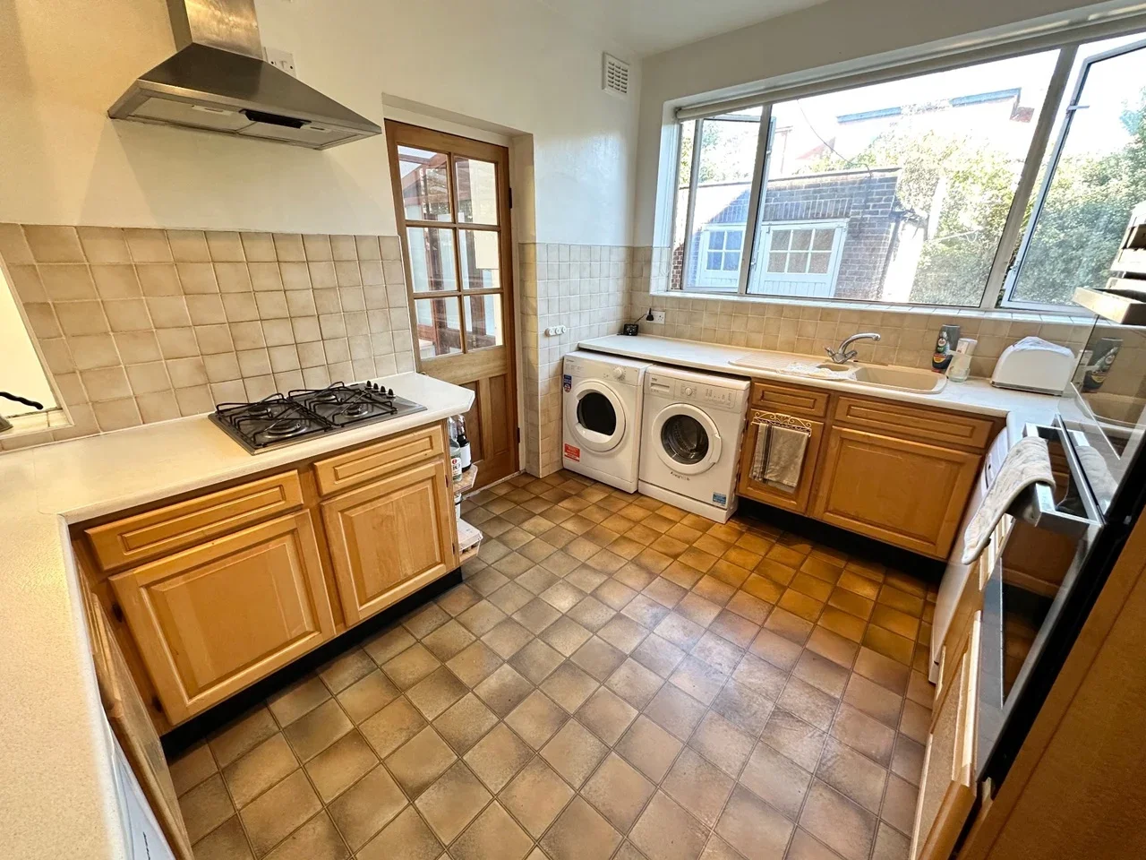 House Elgar Avenue in Greater London