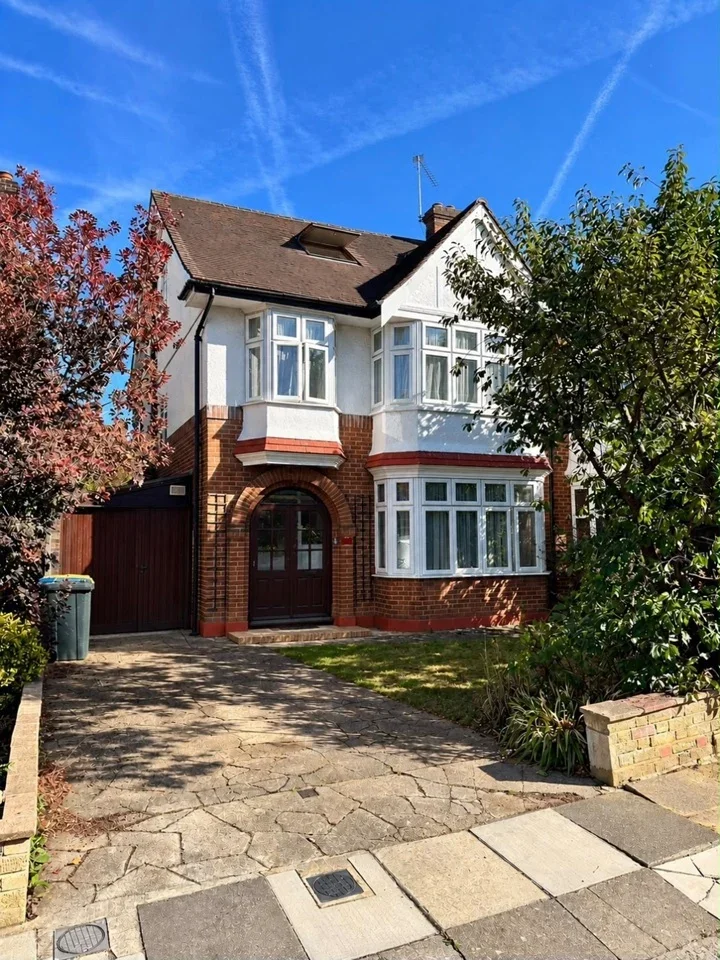 House Elgar Avenue in Greater London
