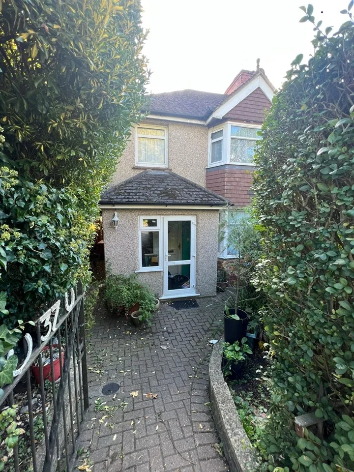 House Banstead Road in Caterham on the Hill