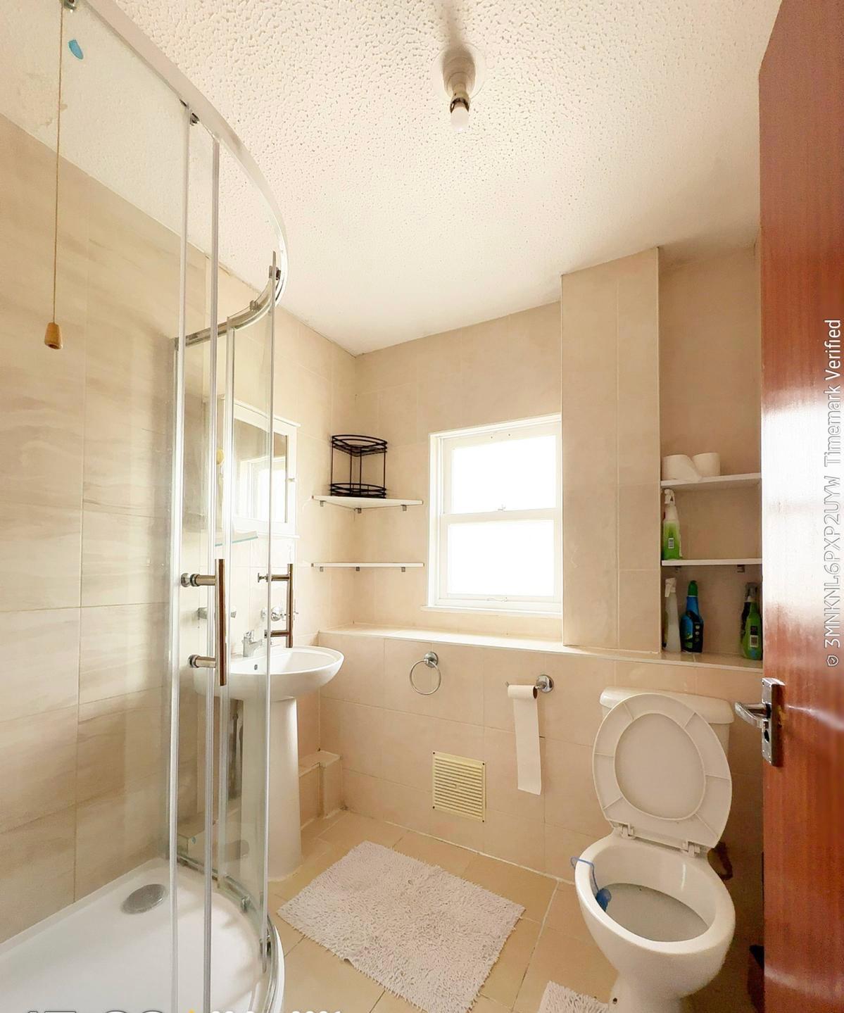 House Alders Close in Greater London