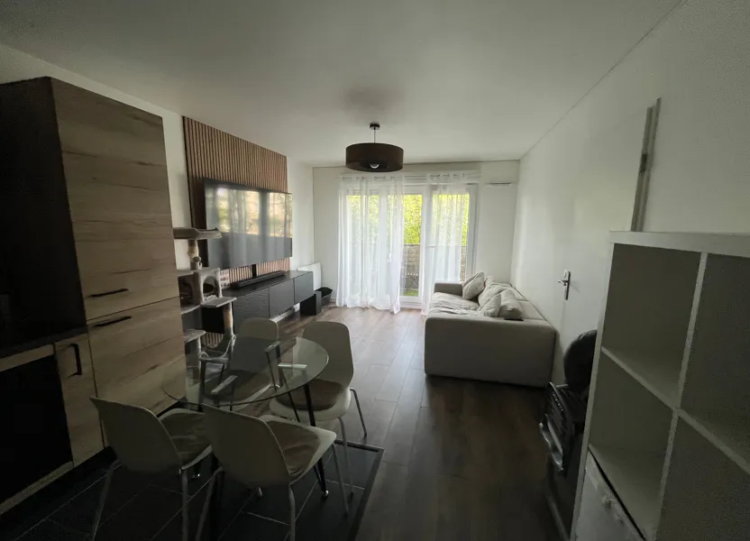 Flat Rue des Lumières in Saint-Ouen-l'Aumône