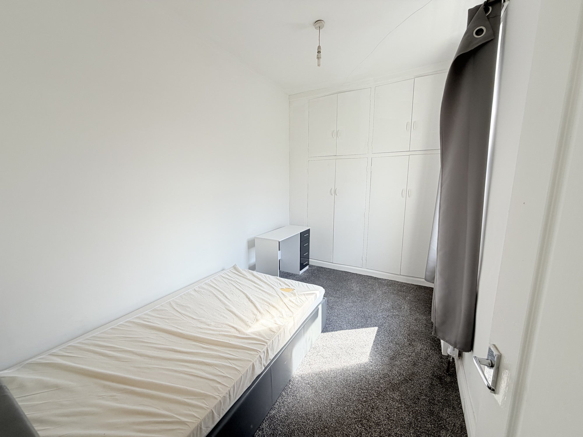 Flat Otway Street in Preston