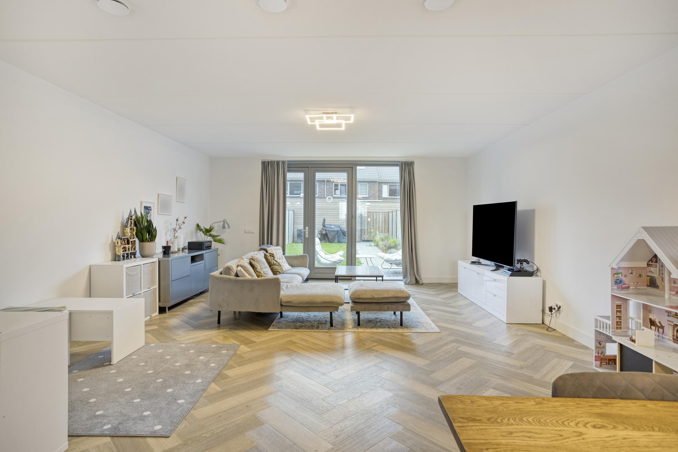 Tussenwoning te koop: Cambara 43, Rosmalen