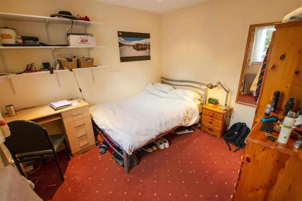 Flat Heeley Road in Birmingham