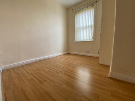 Flat Dimsdale Parade East in Newcastle-under-Lyme
