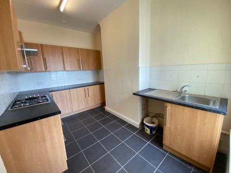 Flat Dimsdale Parade East in Newcastle-under-Lyme