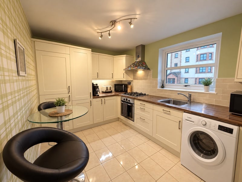 Flat North Meggetland in City of Edinburgh