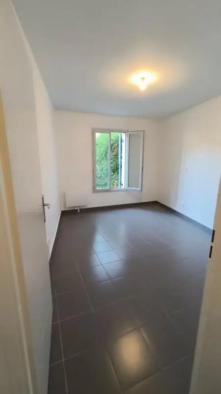 Flat Rue de l'Étang in Dourdan