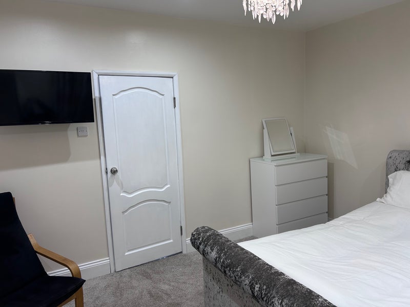 Room First Avenue in Royston