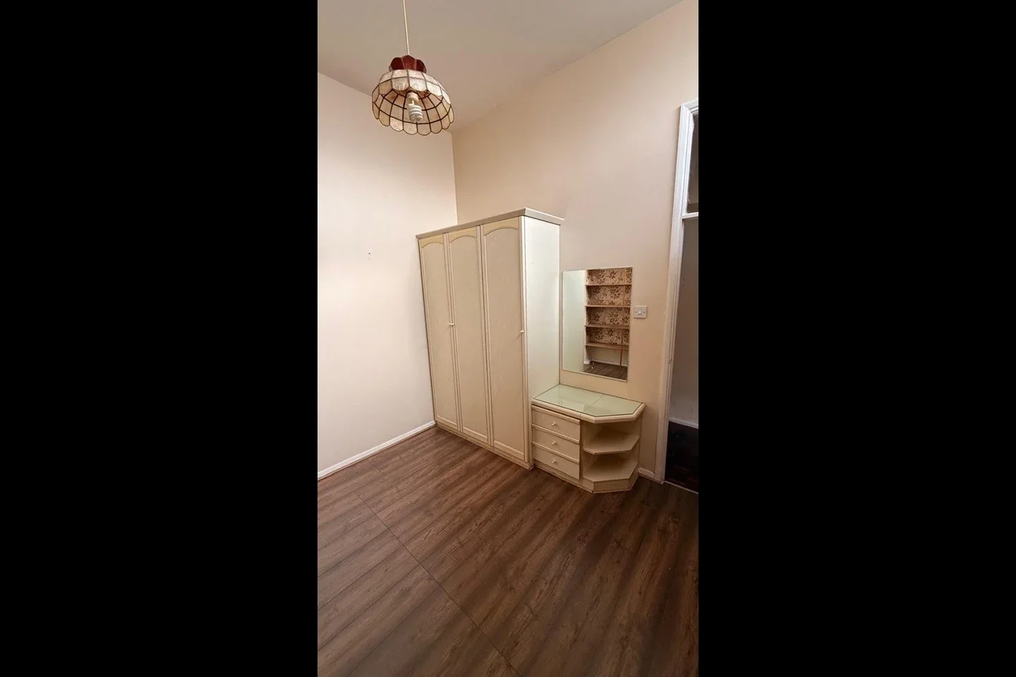 Flat Mansfield Road in Greater London
