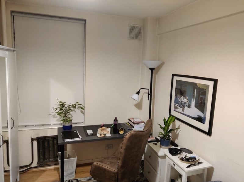 Room Alderney Street in City of Westminster