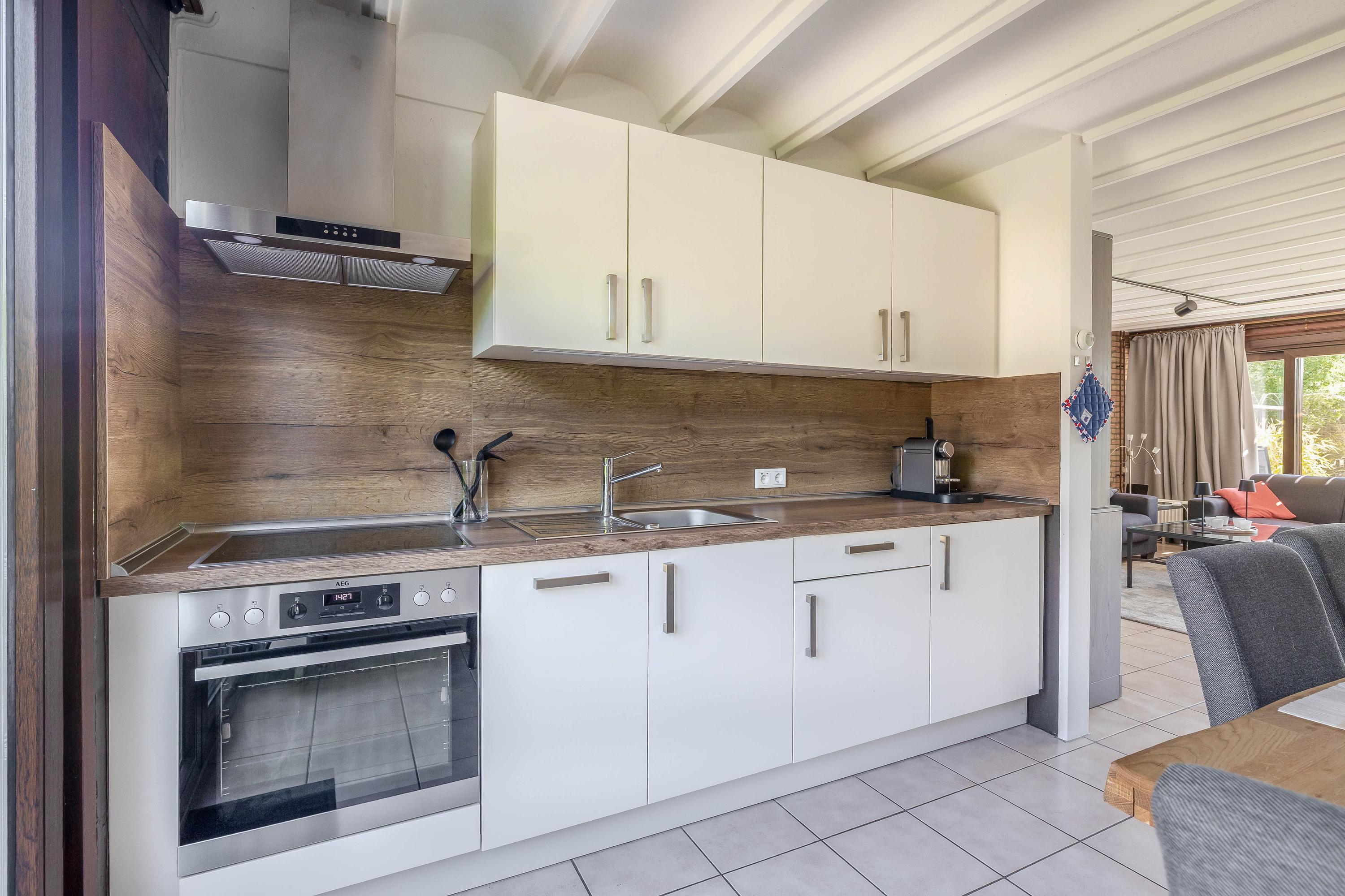 Twee-onder-één-kap te koop: Heegermeerstraat 14, Lemmer