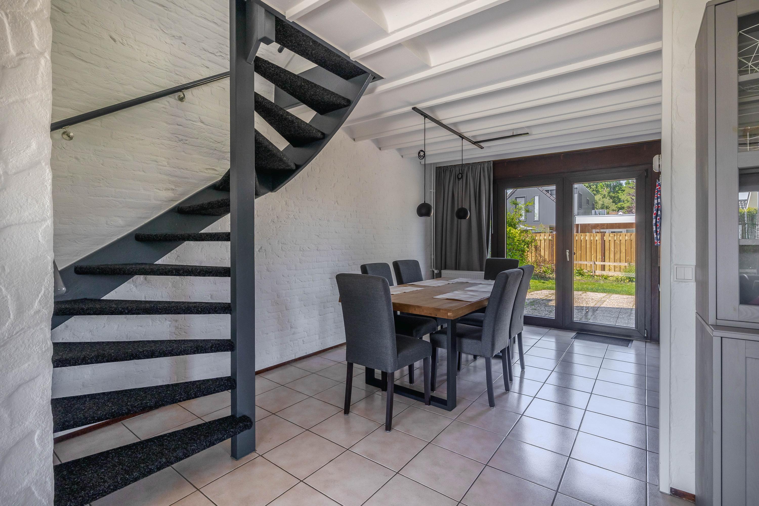 Twee-onder-één-kap te koop: Heegermeerstraat 14, Lemmer