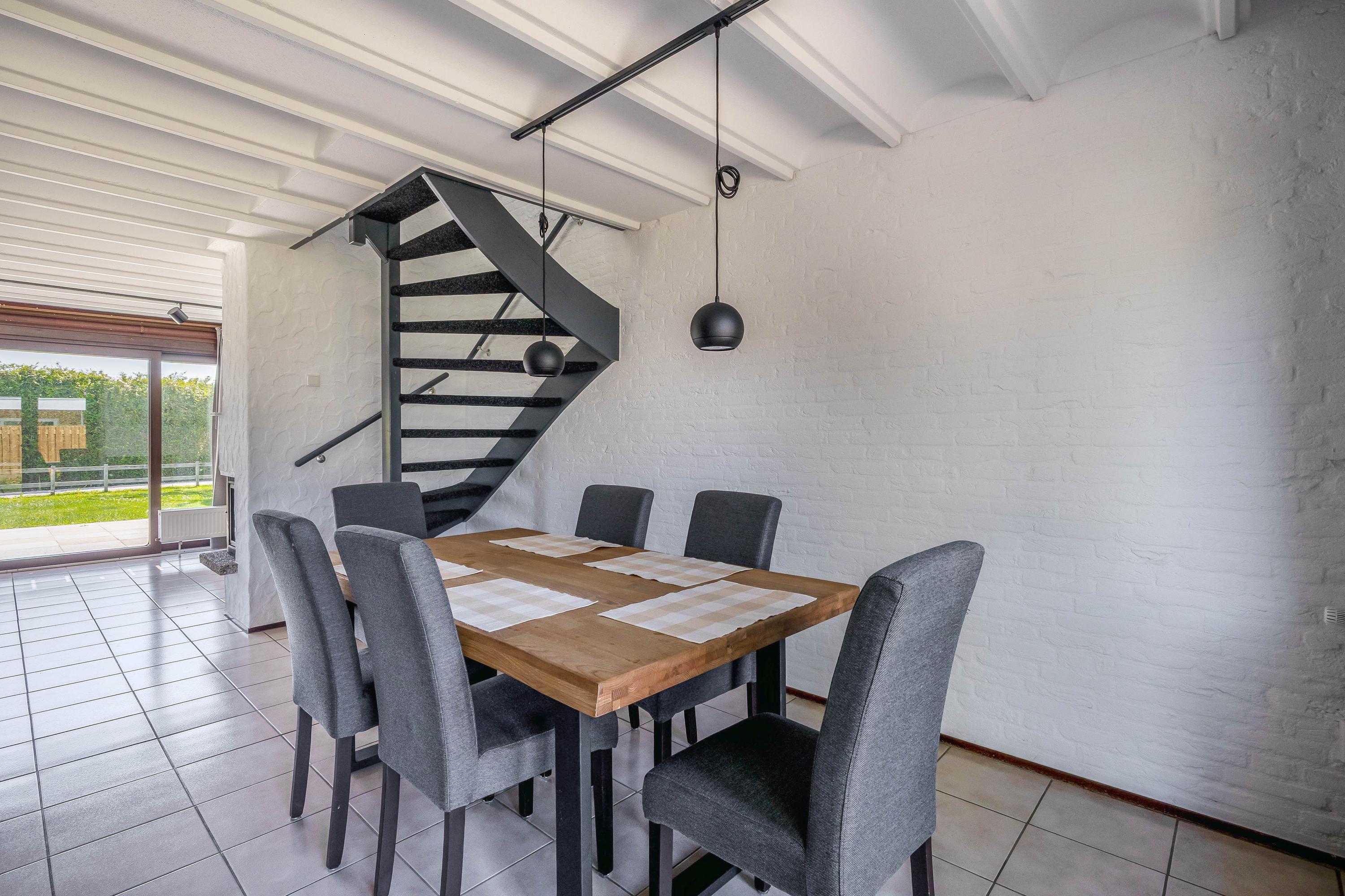 Twee-onder-één-kap te koop: Heegermeerstraat 14, Lemmer