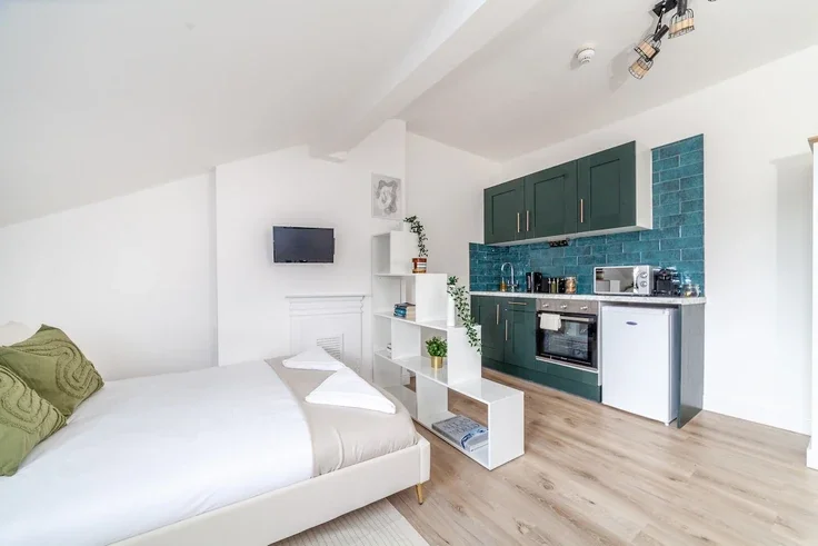 Flat Finsbury Park Road in Greater London