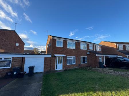 House Icomb Close in Swindon