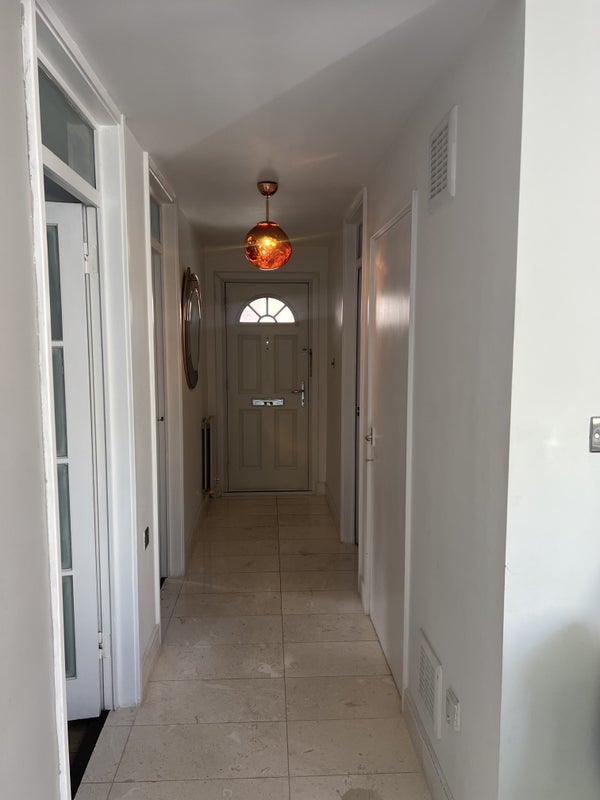 Room Bessie Lansbury Close in Greater London