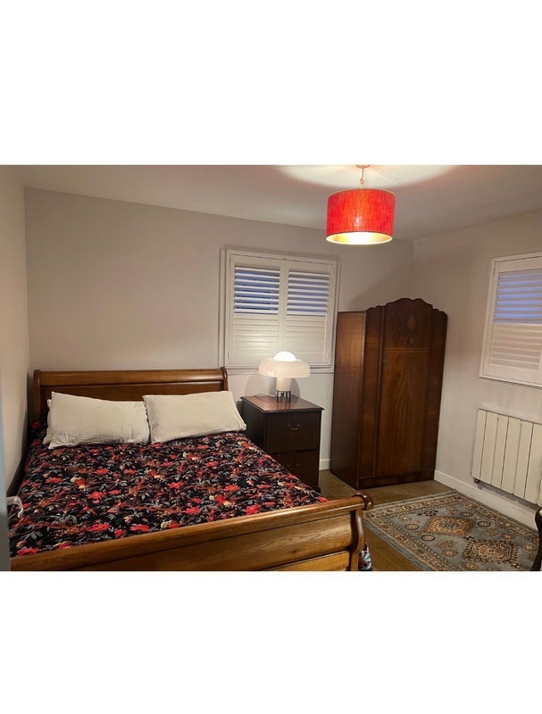 Room Bessie Lansbury Close in Greater London