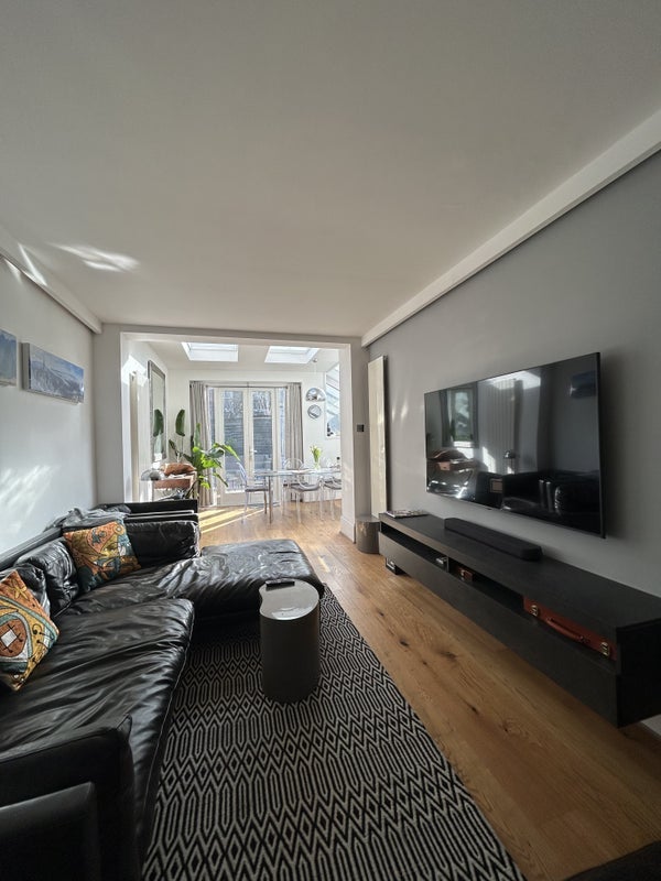 Room Wandsworth Bridge Road in Greater London
