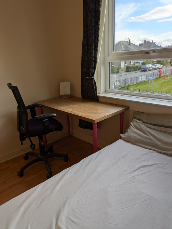 Room Wardieburn Drive in City of Edinburgh